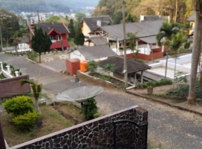 Villa Kalendra Batu-Malang